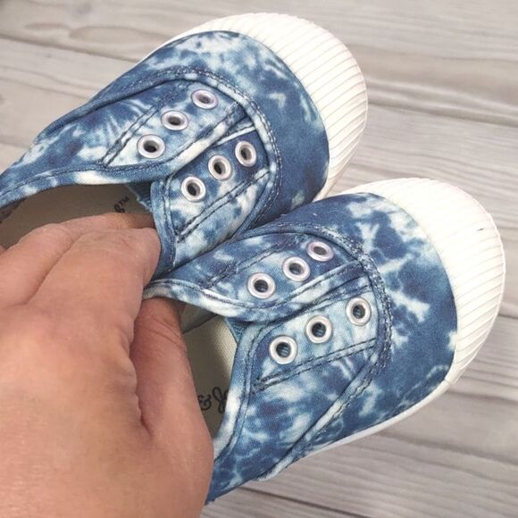 (73-2684)  🔥3/$20🔥  Cat & Jack Toddler Rory Size 4 - Picture 9 of 11